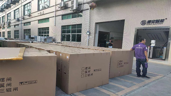 閘機生產(chǎn)商有規(guī)模的多嗎？